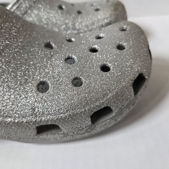 Crocs Shoes Womens 8 Silver Glitter Classic Clogs Slip Ons Sandals - Picture 7 of 12
